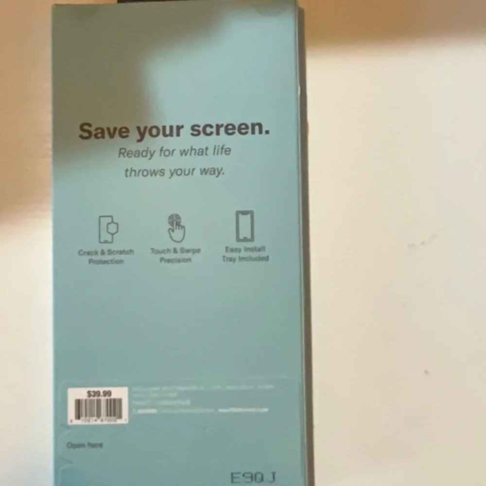 Go-To White Screen Protector for iPhone 15/14